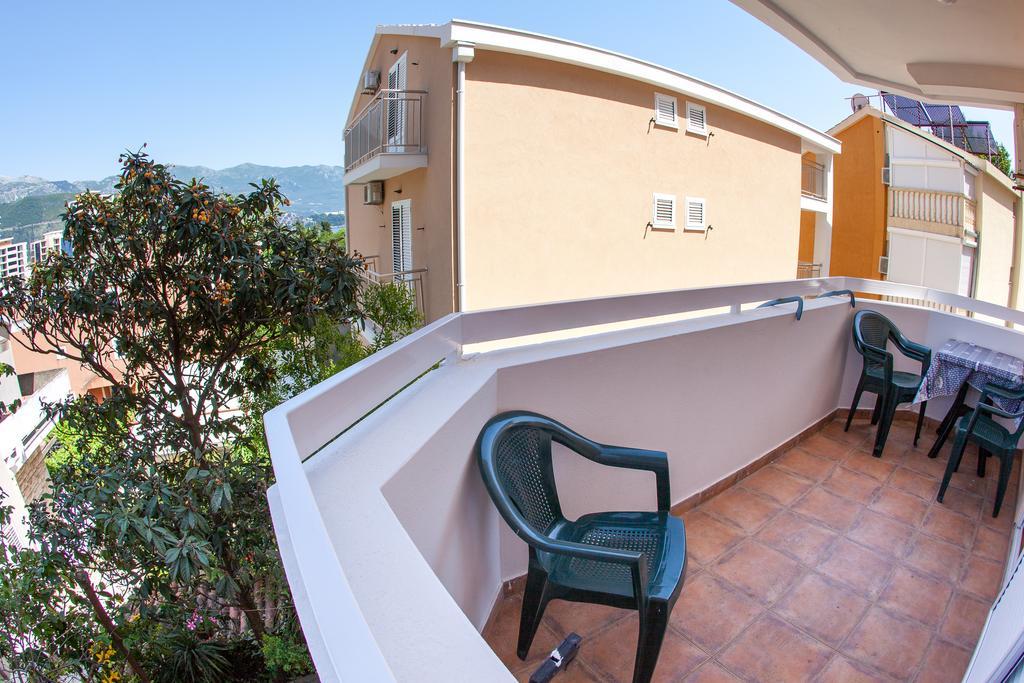 City Apartments Gosposhtina Budva Buitenkant foto