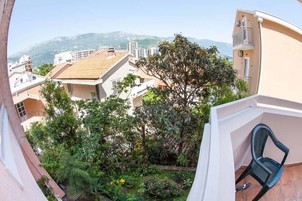 City Apartments Gosposhtina Budva Buitenkant foto
