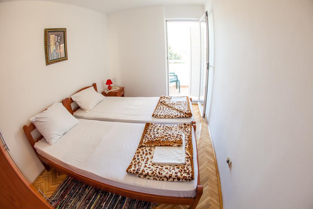 City Apartments Gosposhtina Budva Buitenkant foto