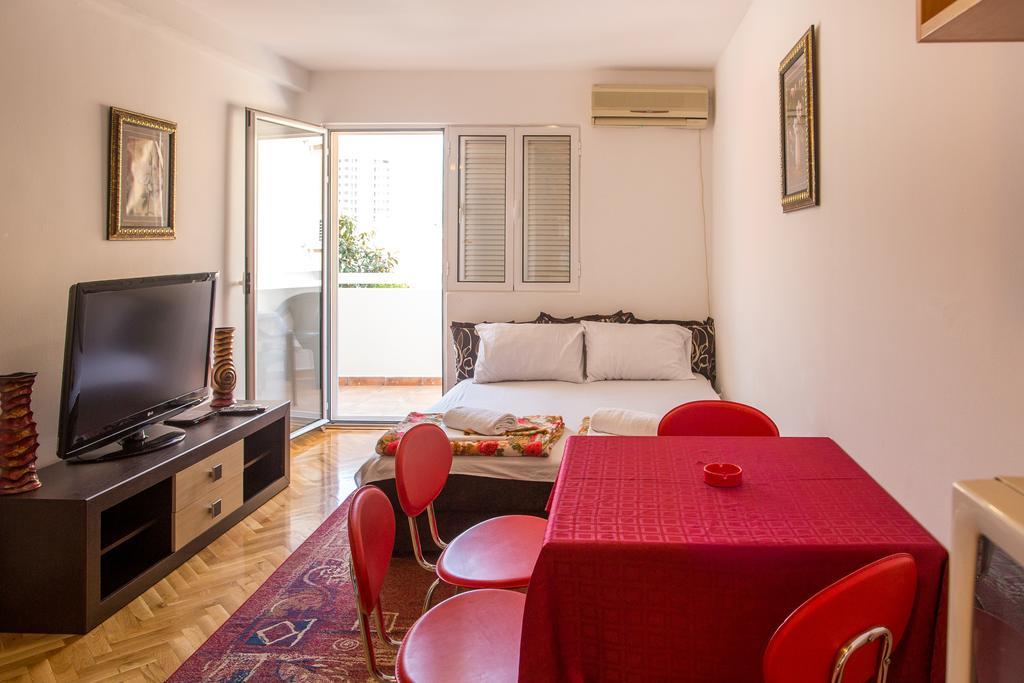 City Apartments Gosposhtina Budva Buitenkant foto