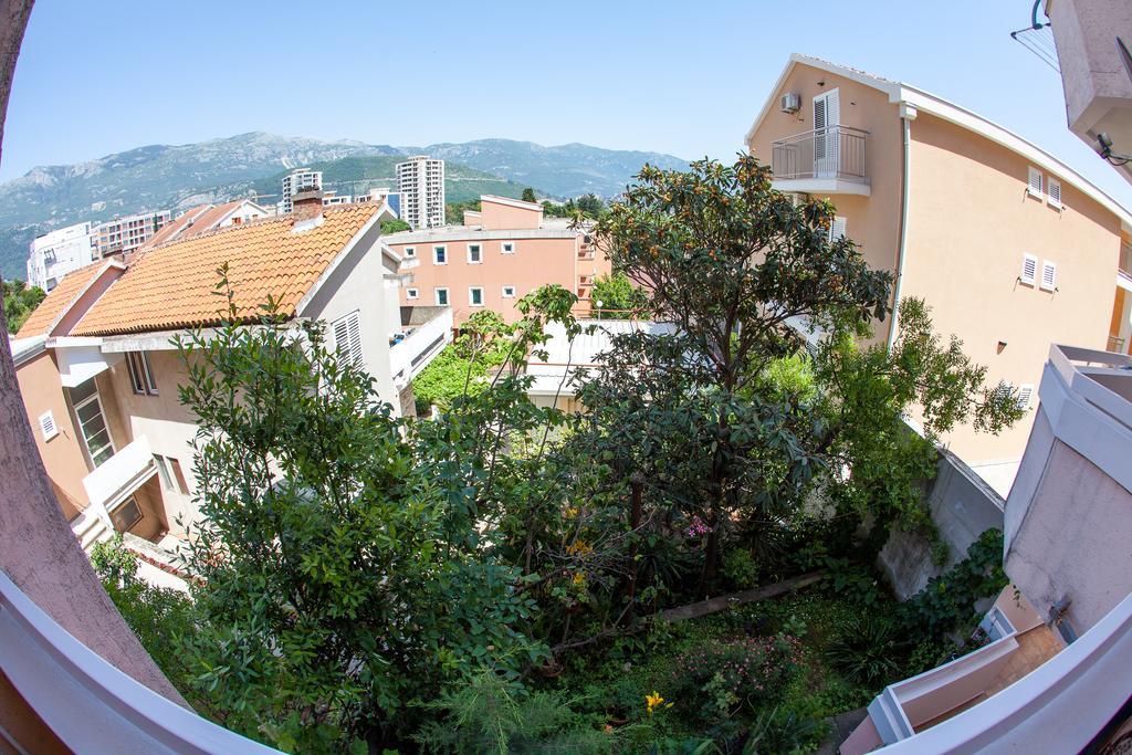 City Apartments Gosposhtina Budva Buitenkant foto