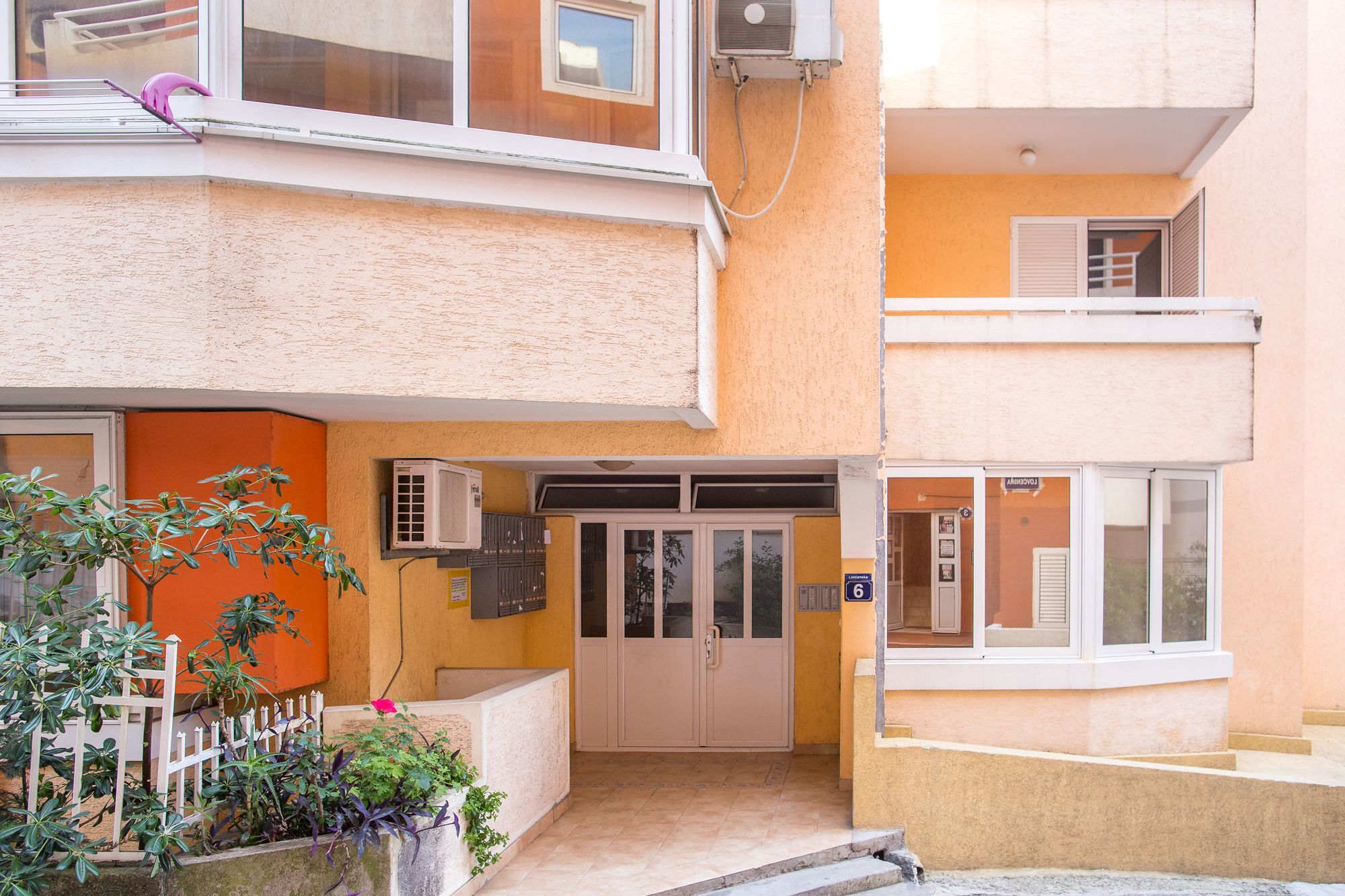 City Apartments Gosposhtina Budva Buitenkant foto