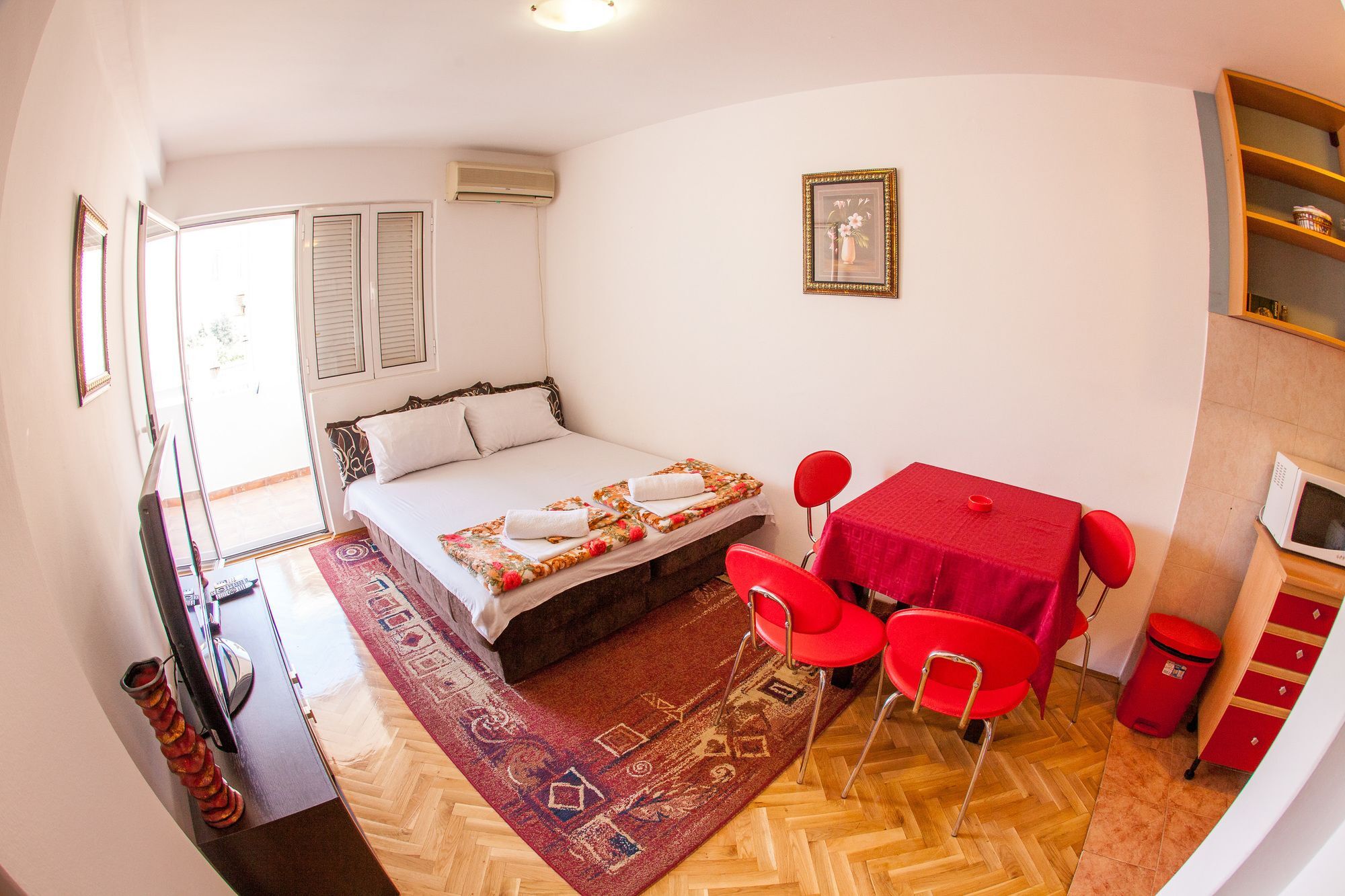 City Apartments Gosposhtina Budva Buitenkant foto